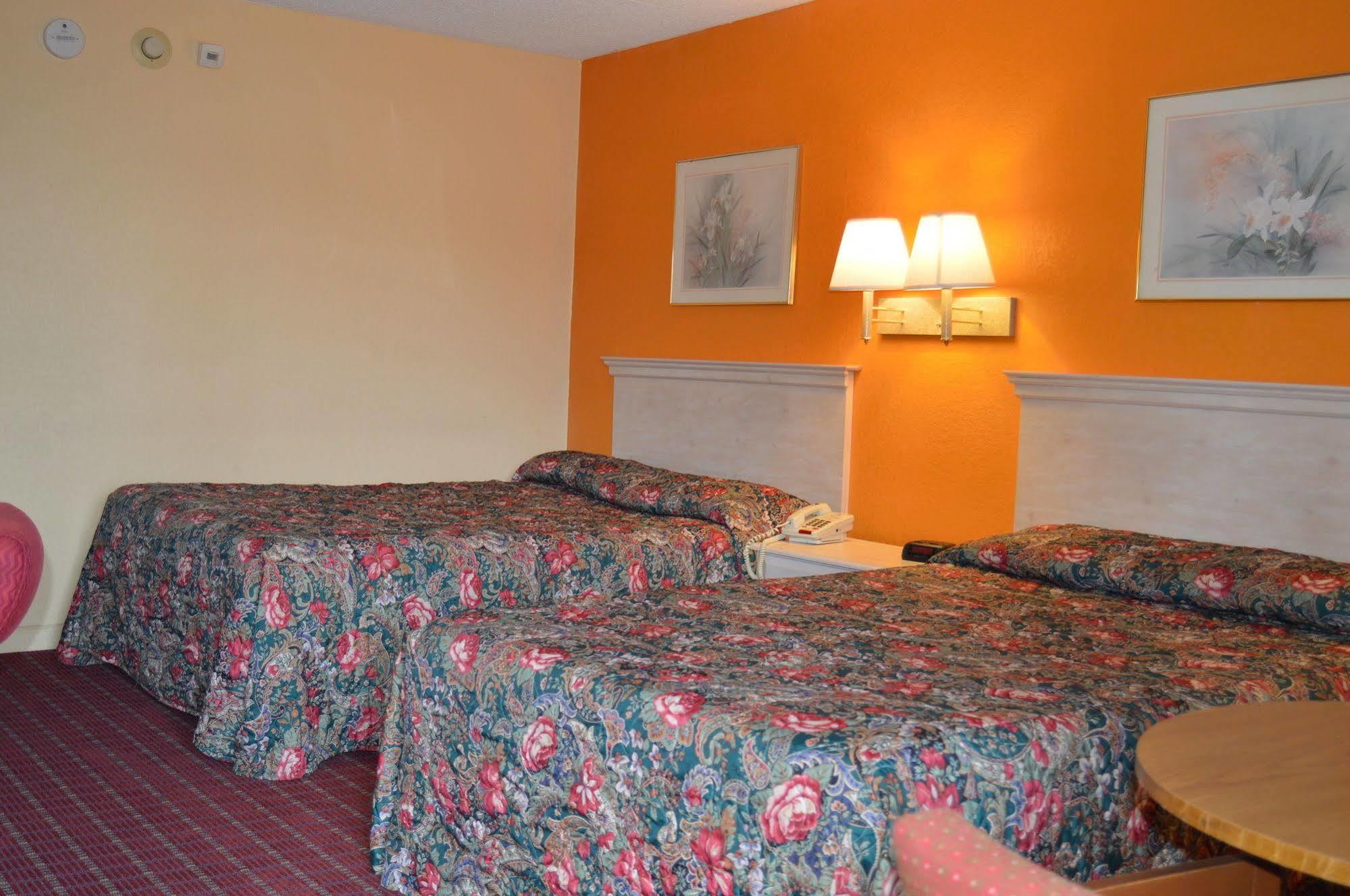 Travelers Inn South Brunswick Terrace Eksteriør bilde
