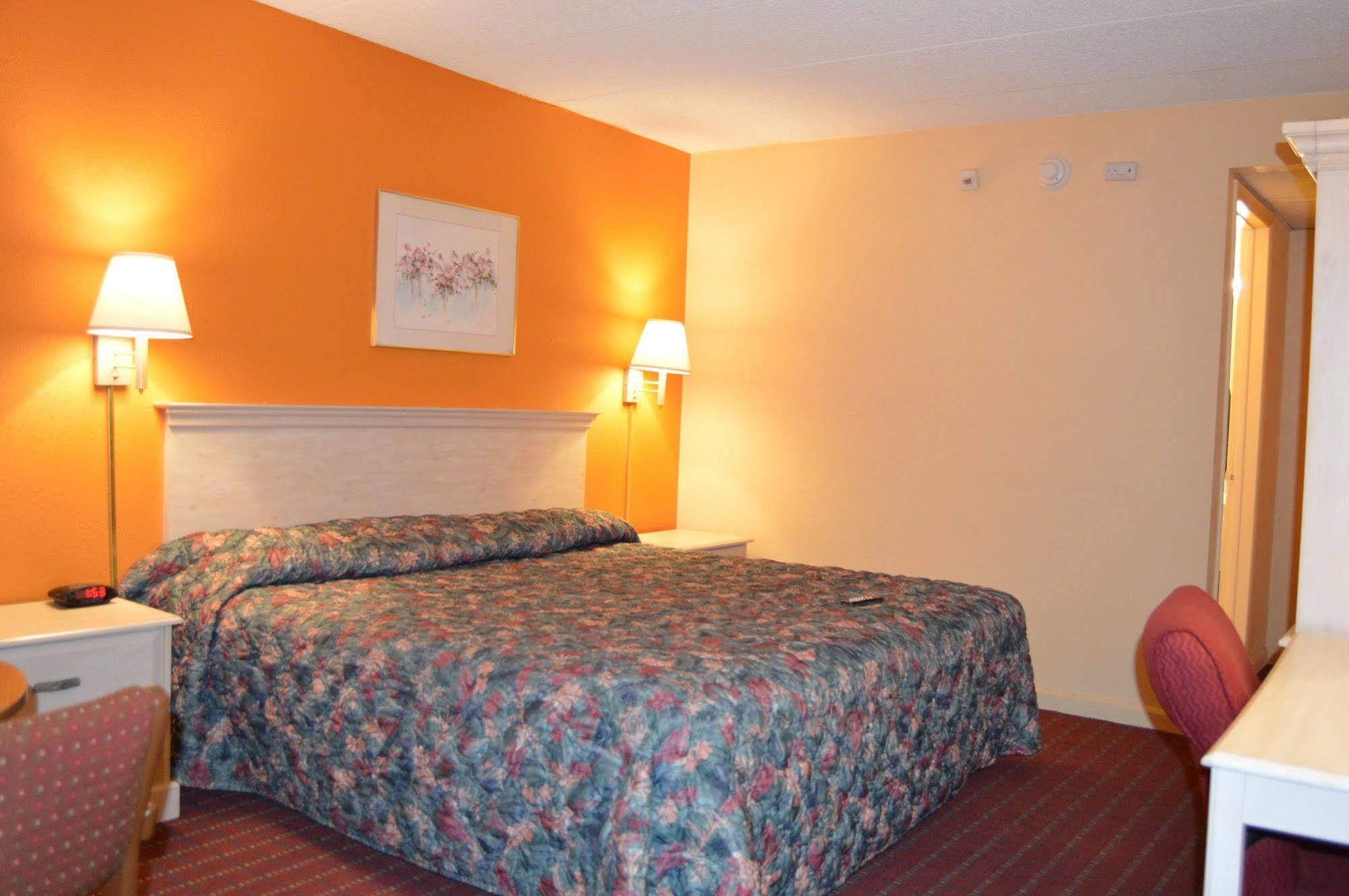 Travelers Inn South Brunswick Terrace Eksteriør bilde