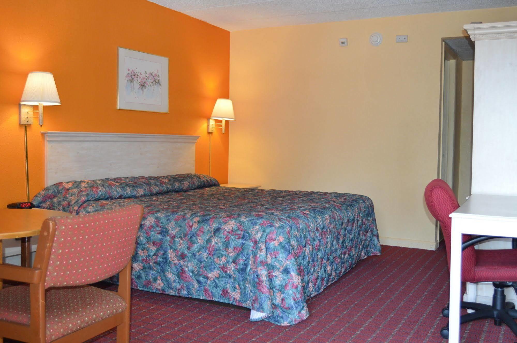 Travelers Inn South Brunswick Terrace Eksteriør bilde