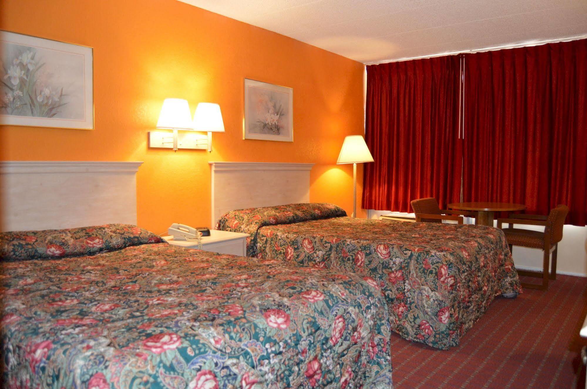 Travelers Inn South Brunswick Terrace Eksteriør bilde